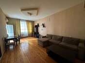Сдаётся 2-комн. новостройка 70 м², м. Ази Асланов, photo 1 from 8