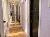 Satılır 2 otaqlı köhnə tikili 40 m², İnşaatçılar m., photo 7 from 8