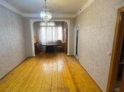 Продаётся 2-комн. вторичка 55 м², м. 20 января, photo 1 from 6