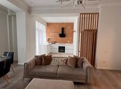 Сдаётся 3-комн. новостройка 100 м², м. Элмляр Академиясы, photo 1 from 8