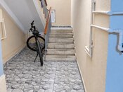 Satılır 3 otaqlı köhnə tikili 115 m², Sahil m., photo 1 from 8