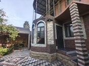 Сдаётся 5-комн. дом/дача 220 м², photo 1 from 8
