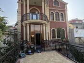 Satılır 7 otaqlı həyət evi/bağ evi 350 m², Qaraçuxur q., photo 2 from 8