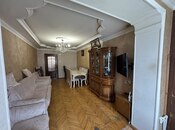 Satılır 2 otaqlı köhnə tikili 55 m², Xalqlar Dostluğu m., photo 4 from 8