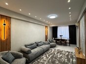 Продаётся 2-комн. новостройка 70 м², м. Ази Асланов, photo 1 from 8