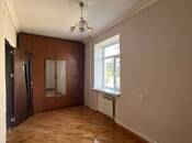 Продается 2-комн. вторичка 55 м², м. Элмляр Академиясы, photo 5 from 8