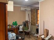 Satılır 2 otaqlı köhnə tikili 45 m², Elmlər Akademiyası m., photo 2 from 8
