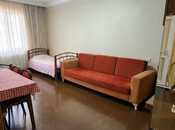 Продаётся 3-комн. вторичка 60 м², м. Ази Асланов, photo 1 from 8