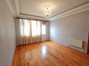 Satılır 4 otaqlı köhnə tikili 120 m², Gənclik m., photo 2 from 8