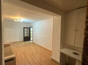 Продается 2-комн. вторичка 45 м², м. Иншаатчылар, photo 3 from 8