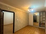 Продается 2-комн. вторичка 45 м², м. Иншаатчылар, photo 2 from 8