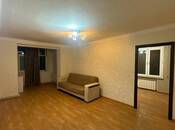 Продается 2-комн. вторичка 45 м², м. Иншаатчылар, photo 1 from 8