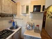 İcarəyə verilir 2 otaqlı köhnə tikili 70 m², Nərimanov r., photo 8 from 8