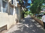 Продается 1-комн. вторичка 33 м², м. Иншаатчылар, photo 1 from 8