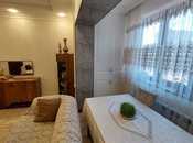 Satılır 4 otaqlı köhnə tikili 120 m², Xalqlar Dostluğu m., photo 4 from 8