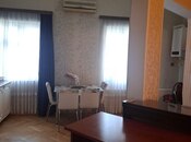 İcarəyə verilir 3 otaqlı köhnə tikili 130 m², Sahil m., photo 4 from 8