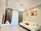 Продается 3-комн. новостройка 80 м², Ясамальский р., photo 1 from 8