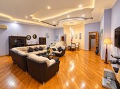 Сдается 2-комн. новостройка 120 м², м. Низами, photo 3 from 6
