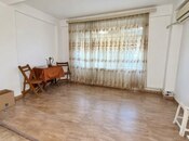 Satılır 3 otaqlı köhnə tikili 115 m², Sahil m., photo 4 from 8