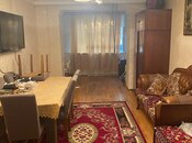 Satılır 3 otaqlı köhnə tikili 90 m², İnşaatçılar m., photo 1 from 8