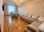 Satılır 3 otaqlı köhnə tikili 100 m², Nəsimi m., photo 1 from 8