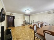 Satılır 4 otaqlı köhnə tikili 100 m², Badamdar q., photo 2 from 8