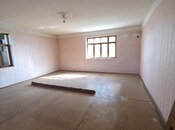 Satılır 4 otaqlı köhnə tikili 130 m², Bakıxanov q., photo 2 from 8