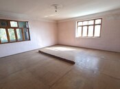 Satılır 4 otaqlı köhnə tikili 130 m², Bakıxanov q., photo 1 from 8