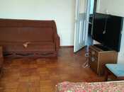 Сдаётся 2-комн. вторичка 60 м², м. Кара Караев, photo 1 from 8
