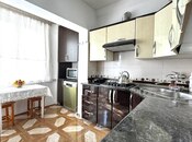 Satılır 3 otaqlı köhnə tikili 85 m², Xalqlar Dostluğu m., photo 5 from 8