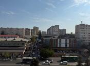 Satılır 3 otaqlı köhnə tikili 85 m², Xalqlar Dostluğu m., photo 1 from 8