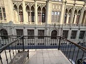 Satılır 2 otaqlı köhnə tikili 60 m², İçəri Şəhər m., photo 2 from 8