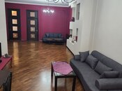 Сдаётся 3-комн. новостройка 130 м², м. Низами, photo 1 from 8