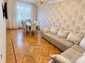 Satılır 3 otaqlı köhnə tikili 76 m², Nəsimi m., photo 1 from 8