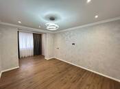 Satılır 3 otaqlı köhnə tikili 75 m², Qara Qarayev m., photo 2 from 8