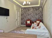 Сдаётся 3-комн. новостройка 90 м², Бинагадинский р., photo 2 from 8