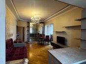 İcarəyə verilir 2 otaqlı köhnə tikili 70 m², 20 Yanvar m., photo 6 from 7