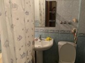 Продаётся 3-комн. вторичка 70 м², м. Ази Асланов, photo 2 from 8