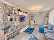 Satılır 2 otaqlı köhnə tikili 40 m², İnşaatçılar m., photo 1 from 6