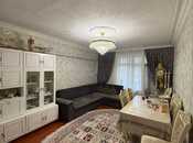 Satılır 3 otaqlı köhnə tikili 100 m², Qara Qarayev m., photo 1 from 8