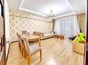 Продается 3-комн. вторичка 95 м², м. Кара Караев, photo 3 from 8