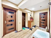 Продается 3-комн. вторичка 95 м², м. Кара Караев, photo 8 from 8