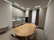 İcarəyə verilir 3 otaqlı yeni tikili 105 m², 28 May m., photo 1 from 8