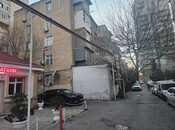 Продаётся 3-комн. вторичка 80 м², м. Иншаатчылар, photo 1 from 8
