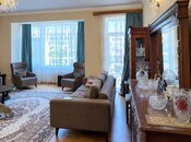 Satılır 4 otaqlı köhnə tikili 143 m², İçəri Şəhər m., photo 2 from 7