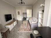 Продается 4-комн. вторичка 110 м², м. Ази Асланов, photo 2 from 8