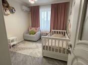 Продается 4-комн. вторичка 110 м², м. Ази Асланов, photo 7 from 8