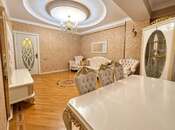 Продаётся 2-комн. новостройка 70 м², м. Кара Караев, photo 2 from 8