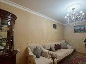 Продается 2-комн. вторичка 68 м², Хатаинский р., photo 3 from 8