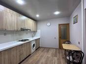 Satılır 2 otaqlı köhnə tikili 65 m², Əhmədli m., photo 2 from 8